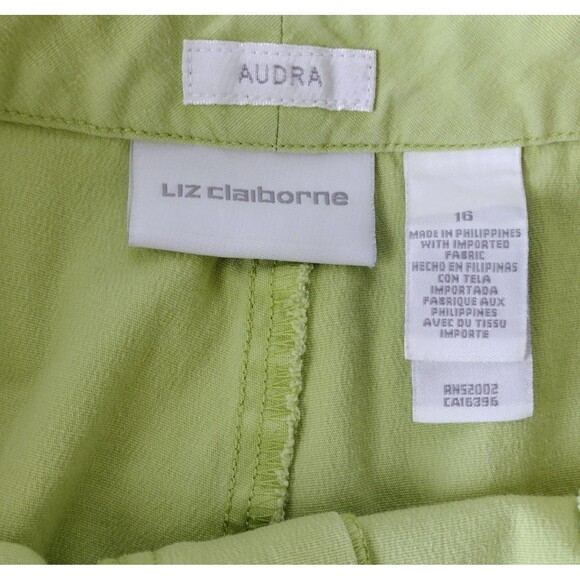 Liz Claiborne Women's Audra Pants Capri Size 16 Light Green Light Academia - Picture 3 of 5